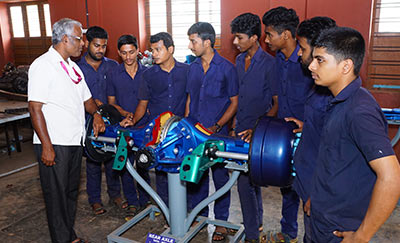 automobile-technician
